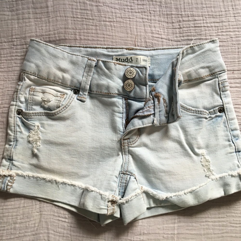 Girls Lightwash Distressed Denim Shorts by Mudd